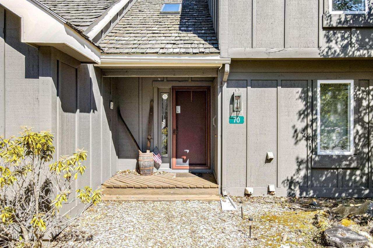 Snowflakes To Summer Wind Villa Lake Harmony Exterior photo
